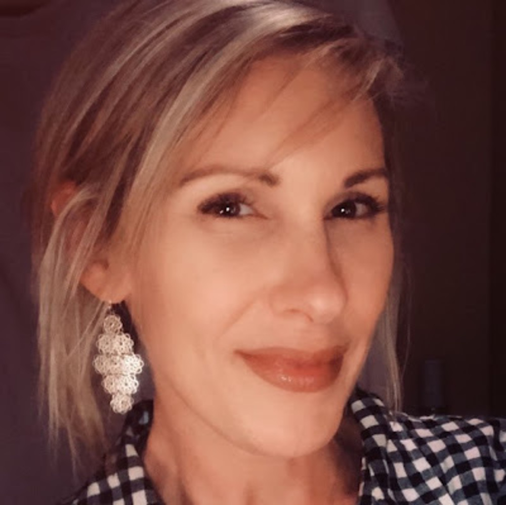 Meet your Posher, Lisa